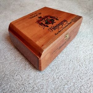 Arturo Fuente EMPTY wooden cigar box, hand made in Dominican Republic